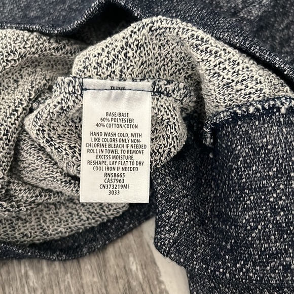 Caslon Cold Shoulder Sweatshirt - Picture 7 of 8